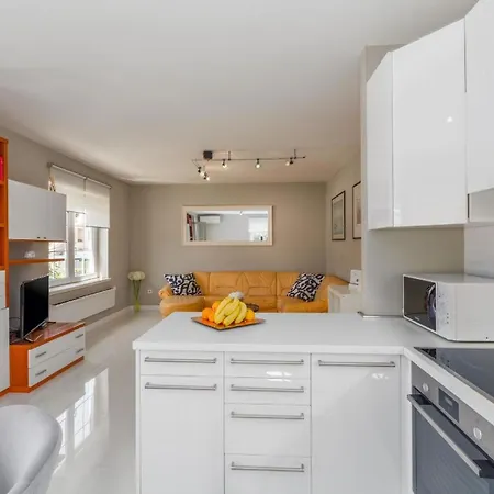 Strandnahe, Ruhige Sara Apartment Funtana
